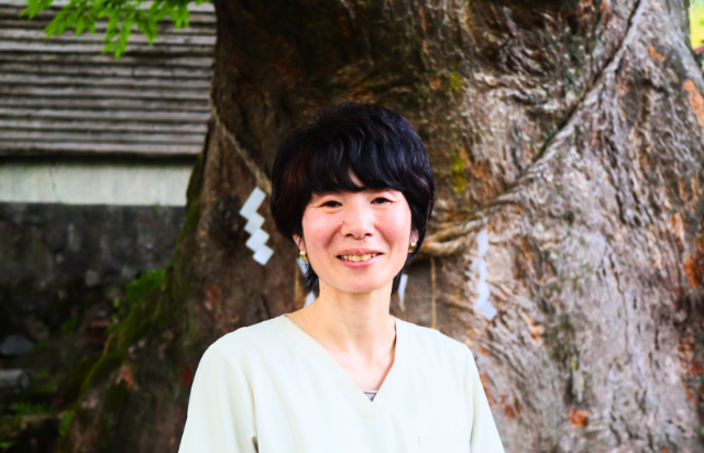 井上 彰子　SHOKO INOUE